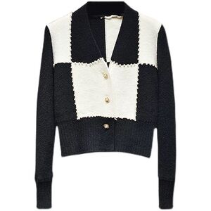 BOGO: French style Checked sweater